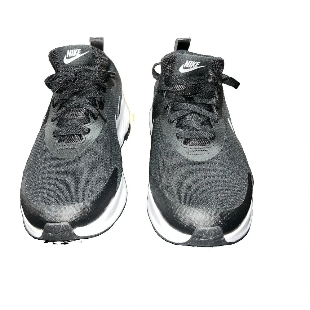 26N30/ Size 9.5 - Nike Promina Black White W
